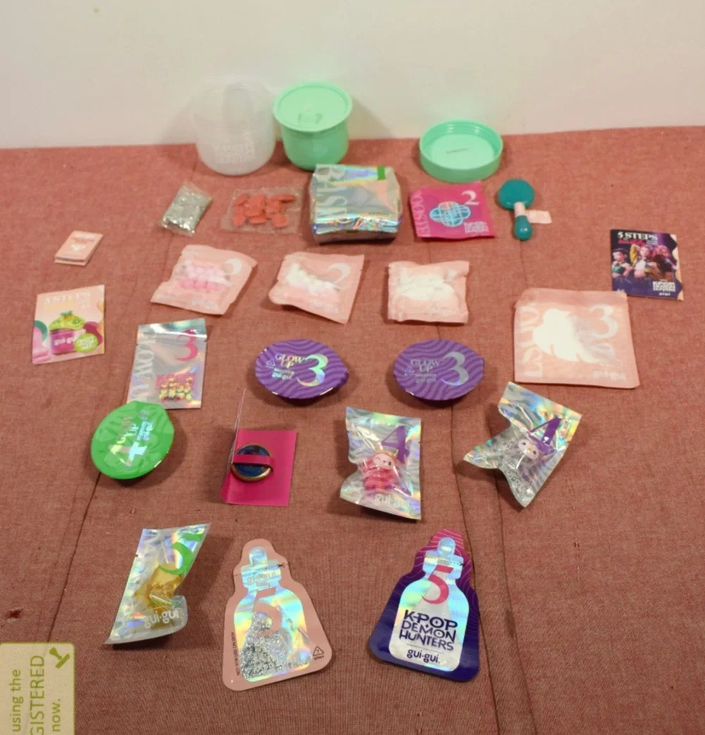 Gui Gui Beautify Your Slime Kit Parts